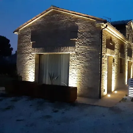 Il Fienile Del Borgo Bed & Breakfast 3*