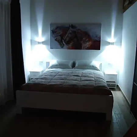 Il Fienile Del Borgo 3* Iesi